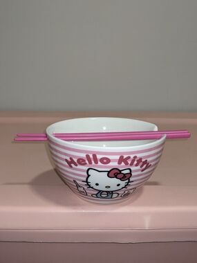 Hello Kitty Pink Striped Ramen Bowl with Chopsticks